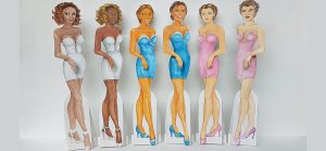 How to make a standing paper doll